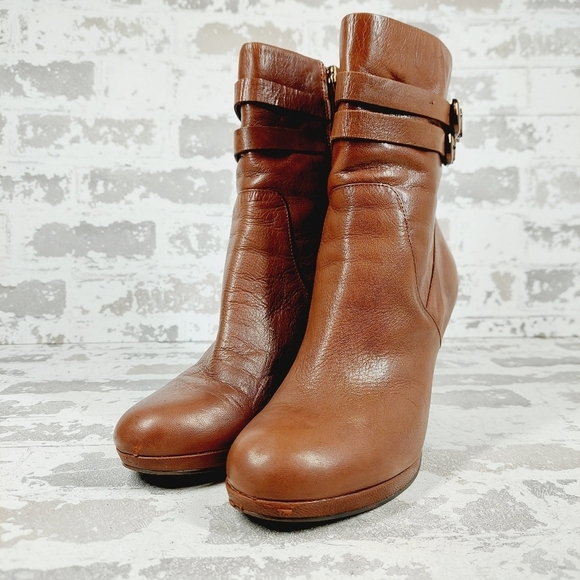 Bandolino Brown Ankle Boots - Picture 2 of 15
